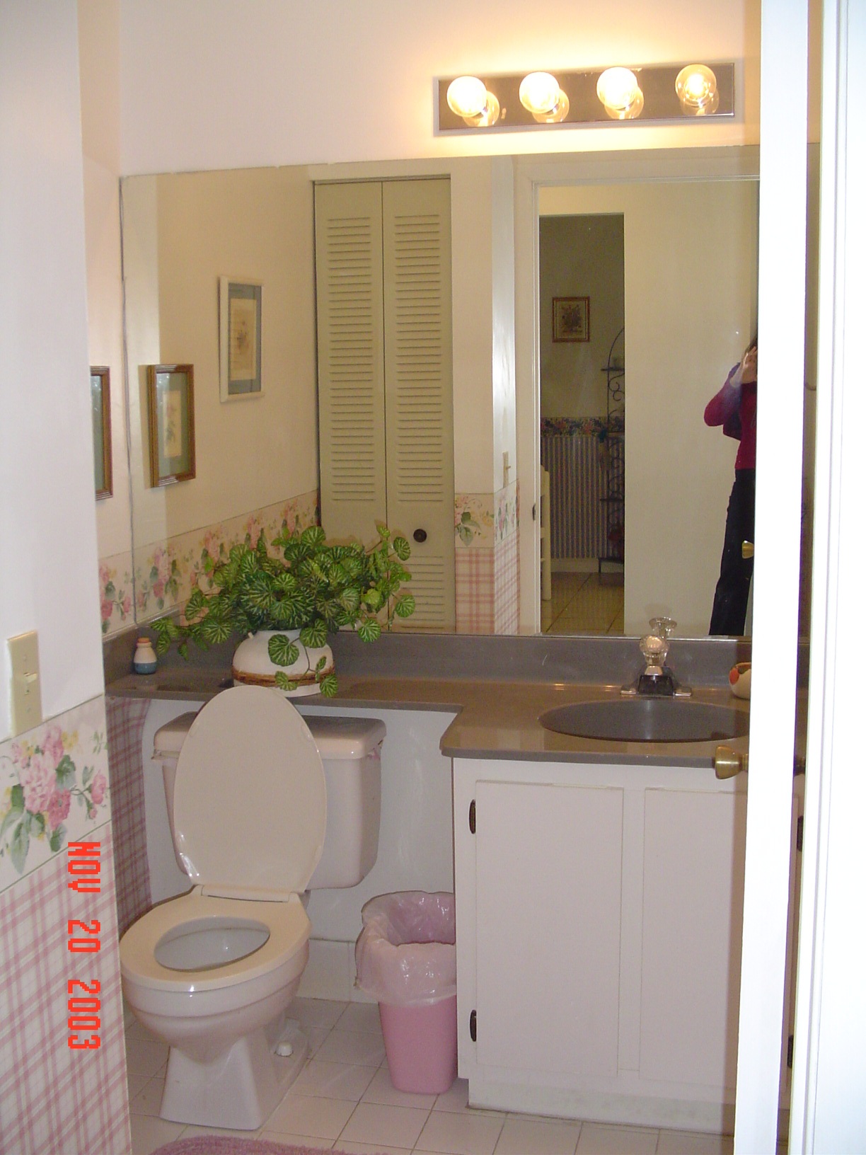 halfbath.jpg